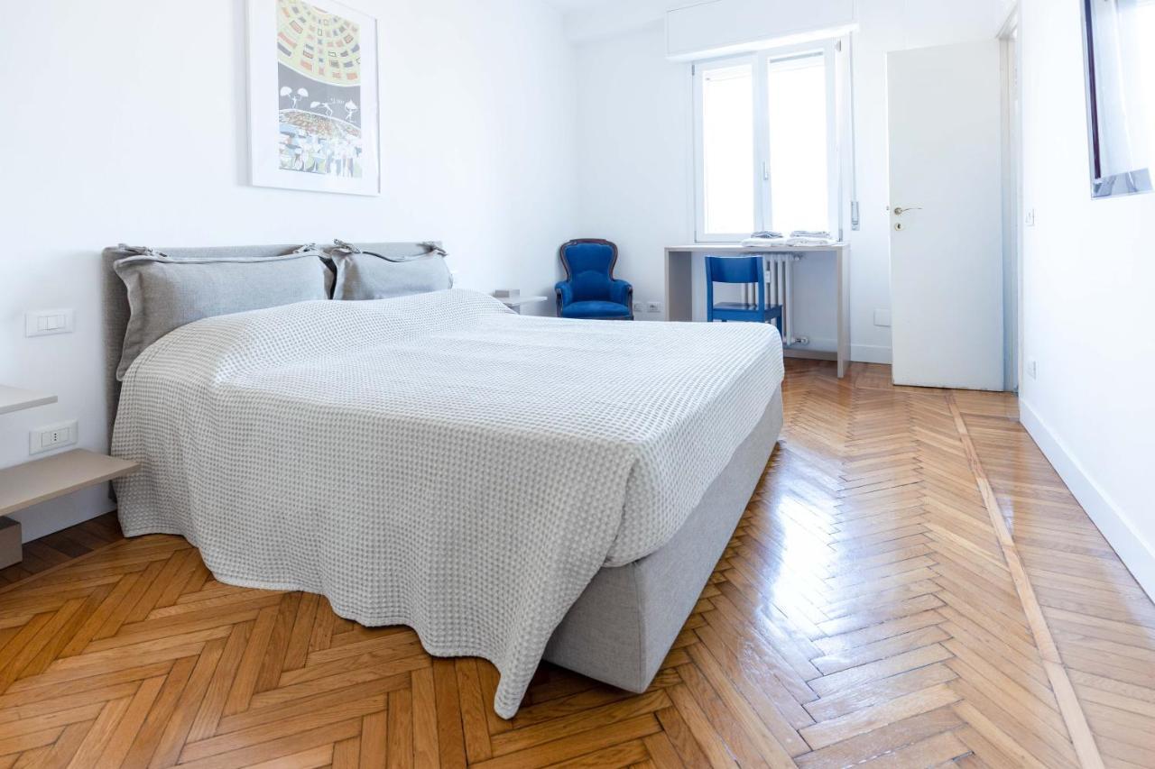 Milan Flat 5 Min From Duomo With Park For Small Cars Exterior foto